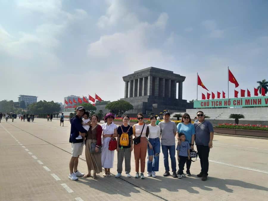 Hanoi: Half-Day City Tour with Thang Long Water Puppet Show - Meeting point details that can cause confusion