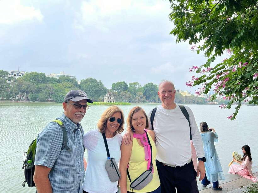 Hanoi: Half-day Private City Tour - Dong Xuan Market, from wholesale goods to street food