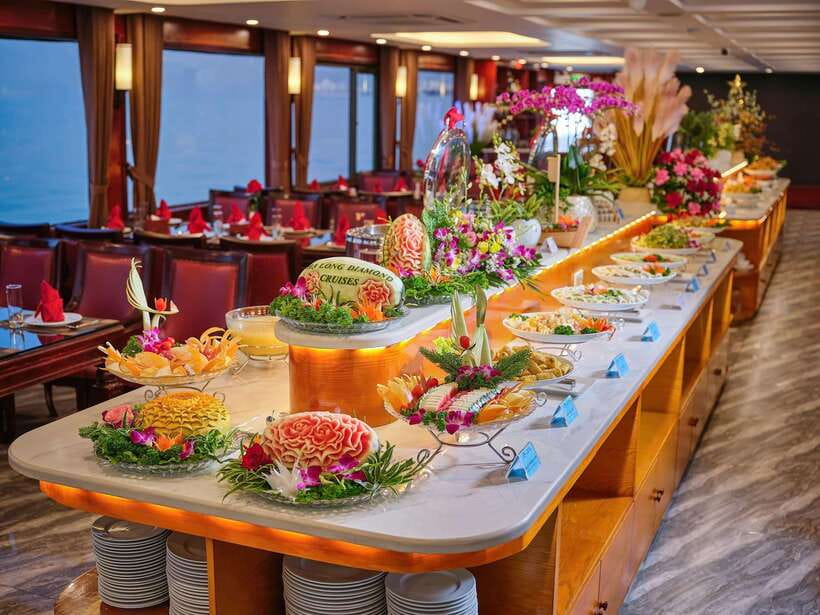 Hanoi: Halong Bay Full-Day Tour with 5-star Diamond Cruise - Key points to know before booking
