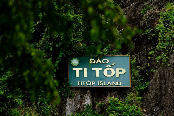 Hanoi: Halong Bay Luxury Option – Titop, Surprise Cave, Kayak - The return cruise and long ride back