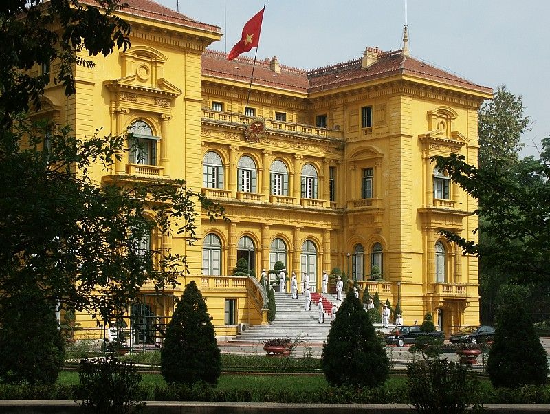 Hanoi Highlights: Full-Day Small Group City Tour with Lunch - Guide quality and the value of a small group
