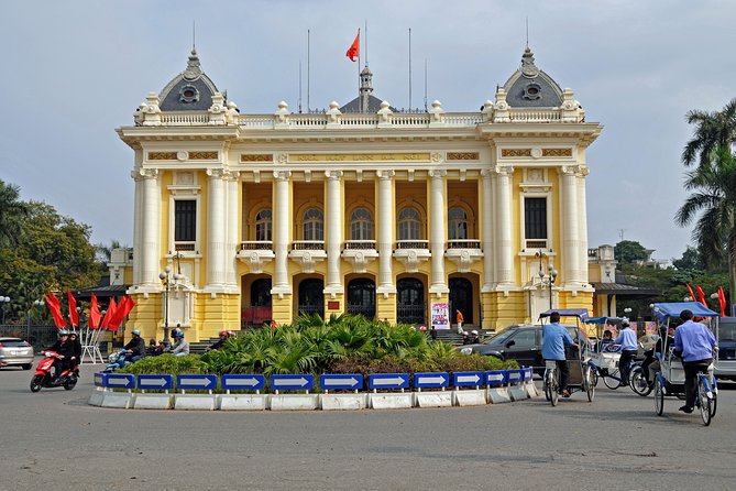 Hanoi Highlights: Half-day City Tour - Tran Quoc Pagoda beside West Lake