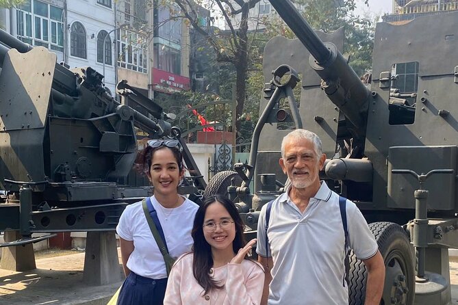 Hanoi Hoa Lo Prison and War museums Tour - Price, transport, and the time commitment