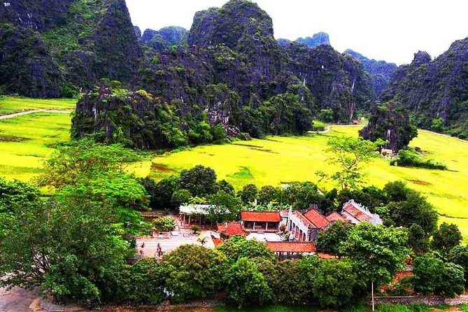 Hanoi - Hoa Lu - Tam Coc - Mua Cave - 1 Day Tour. By Luxury Limousine From Hanoi - Why this Hanoi day trip works