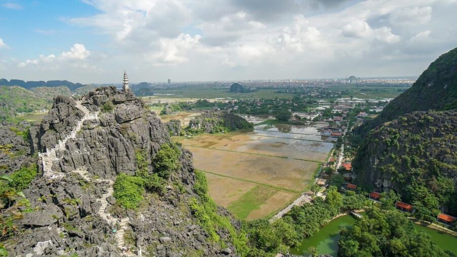 Hanoi: Hoa Lu, Trang An, and Mua Cave Full-Day Trip - The schedule, comfort, and value at $48
