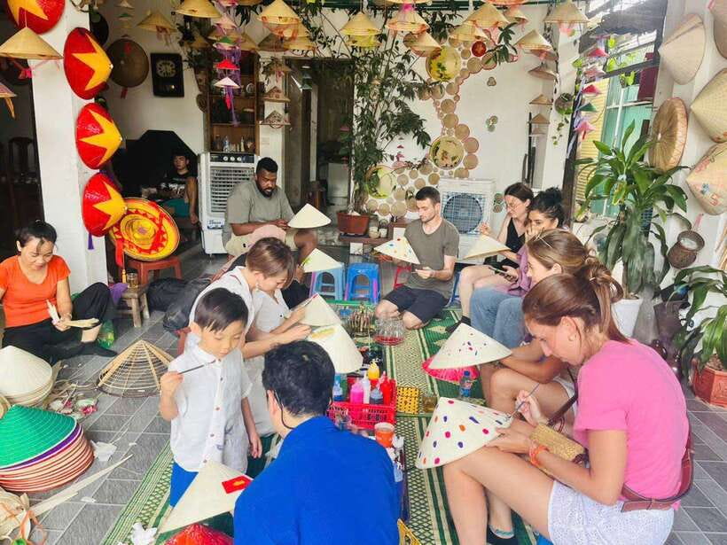 Hanoi: Incense Village, Hat, and Lacquer Artisanal Tour - The optional Hanoi Train Street finish