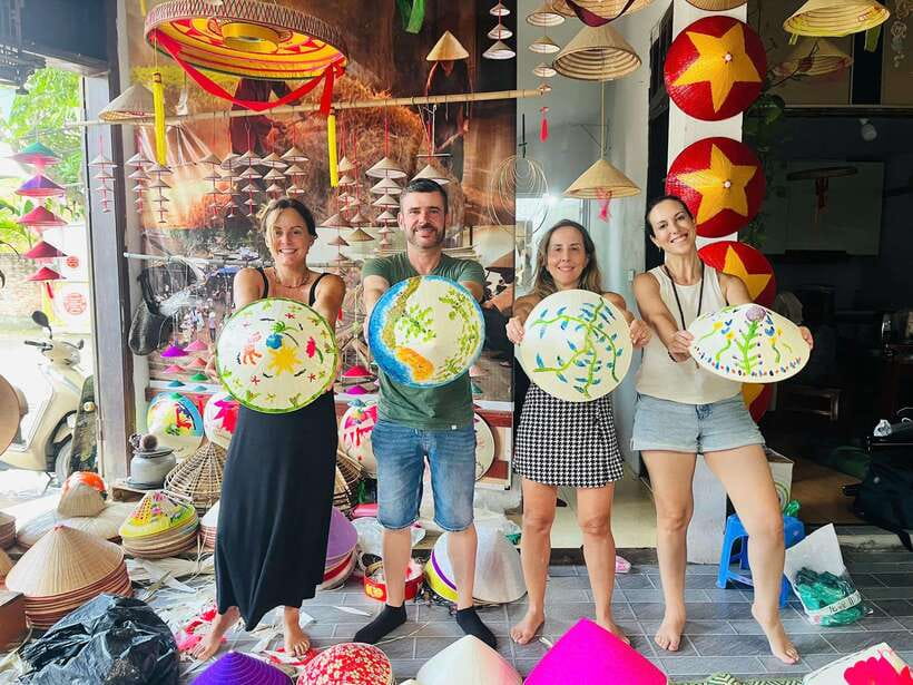 Hanoi: Incense Village, Hat, and Lacquer Artisanal Tour - Who should book this village tour