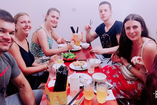 HANOI INCREDIBLE STREET FOODIE TOUR (Enjoy traditional Cuisine as the local) - Meeting in Hang Bo Street and learning the basics