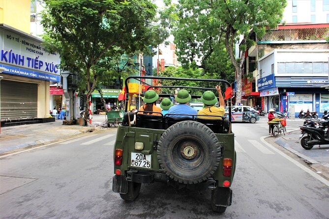 Hanoi Jeep Food Tours Led By Women - Truc Bach and the final coffee stop