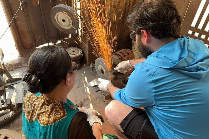 Hanoi Knife-Making Class:Join the Legacy in Blacksmith's Workshop - Key points about the Hanoi knife-making class