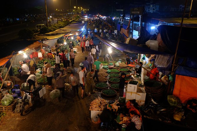 Hanoi Long Bien Sunrise Photo Tour - Two Hours Inside Long Bien Market