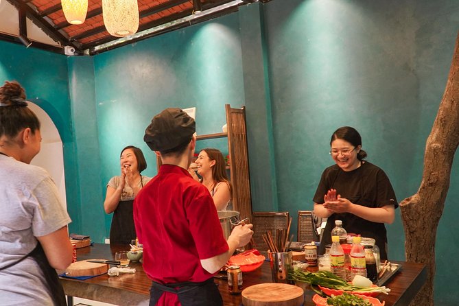 Hanoi Market & Villa Cooking Class: Free Old Quarter Transfer - What the meal and drinks add to the experience