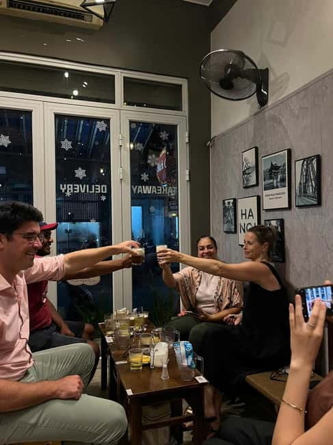 Hanoi: Master the Art of 4-6 Signature Vietnameses Coffees - The first cup: black coffee and the phin filter