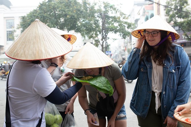 Hanoi Maya Kitchen: Traditional Cooking Class & Market Tour - What the $30 price really covers