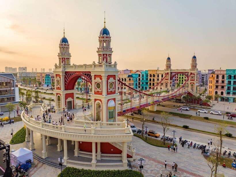 Hanoi: Mega Grand World with Bat Trang Pottery Village - Is $39 good value?