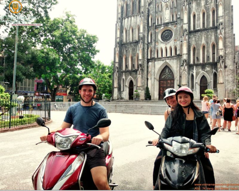 Hanoi Motorbike Adventures - Crossing Long Bien Bridge