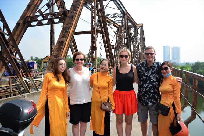 Hanoi Motorbike Led By Women: Hanoi Countryside Motorbike Tours - Hoi Phu village and the broomstick makers
