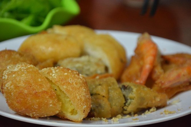 Hanoi Motorbike Tours Led By Women: Hanoi By Night Foodie Motorbike Tours - Banh cuon and the first taste of local food