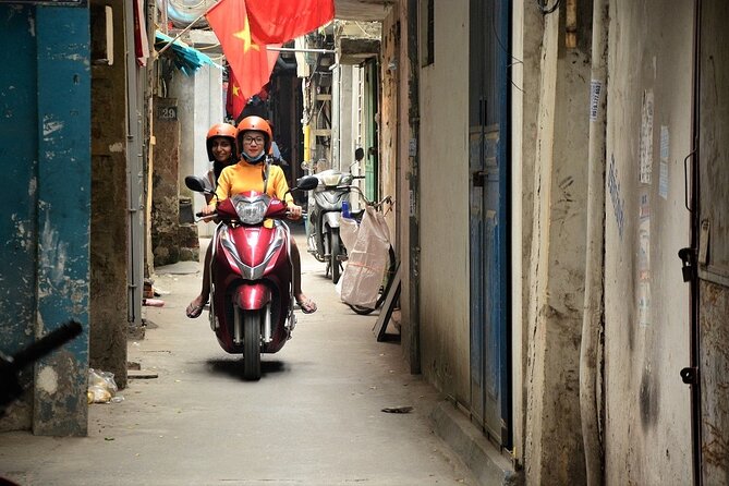 Hanoi Motorbike Tours Led By Women: Hanoi City Insight Motorbike Tours - Along the railway and through French Hanoi