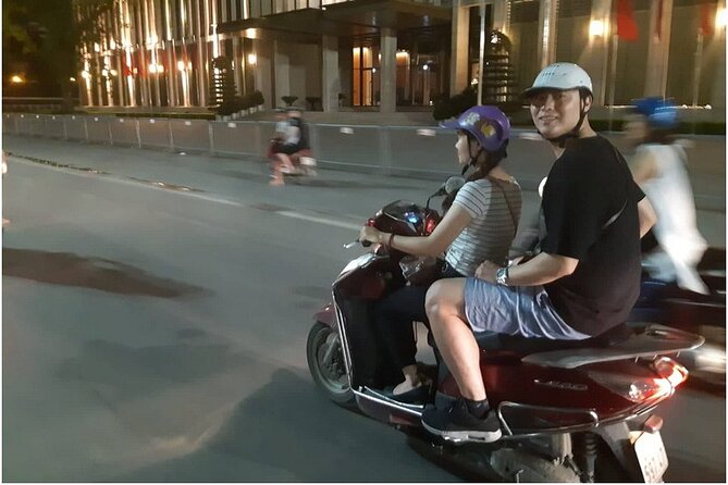 Hanoi Nightlife Food Tour By Motorbikes - Riding into Hanoi after dark