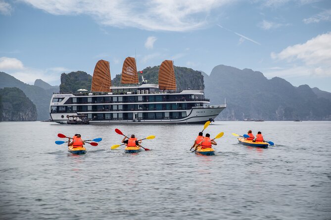Hanoi, Ninh Binh and Ha Long 6 Day 5 Night Overnight Cruise Tour - Key points at a glance