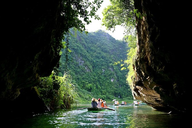 Hanoi: Ninh Binh - Hoa Lu - Tam Coc boat - Mua Cave - Best seller - Hoa Lu and Vietnam’s early royal capitals