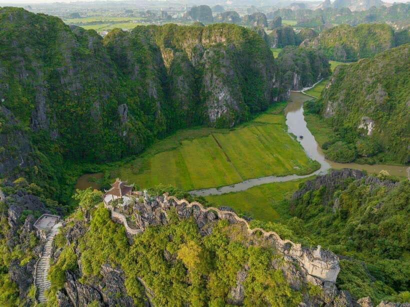 Hanoi: Ninh Binh- Hoa Lu - Trang An - Mua Cave - Best Seller - What the $46 price really covers