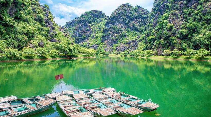 Hanoi: Ninh Binh, Tam Coc, Mua Cave & Hoa Lu with cycling - Key things to know before booking