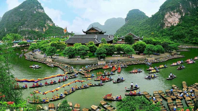 Hanoi:Ninh Binh-Trang An-Mua Cave-Hoa Lu&Cycling BEST SELLER - Guide quality and group comfort