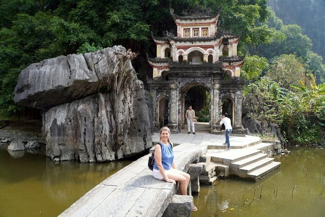 Hanoi Old Quarter City Sightseeing Private Tour With Local Guide - Ho Chi Minh Mausoleum and One Pillar Pagoda