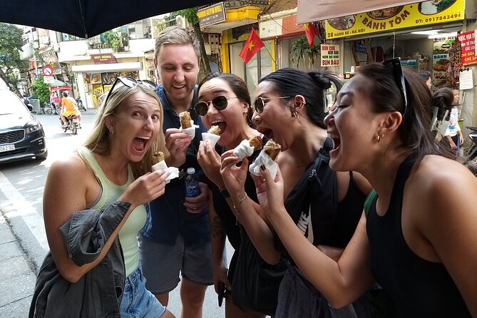 Hanoi Old Quarter Walking Street Food Tour - What the guides add to the experience