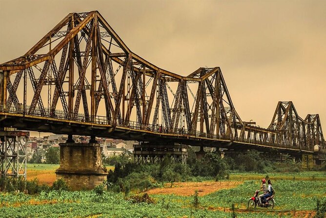 Hanoi Private Day Tour: Hidden Gems, Hoa Lo Prison, Train Street - What the $89 price really covers