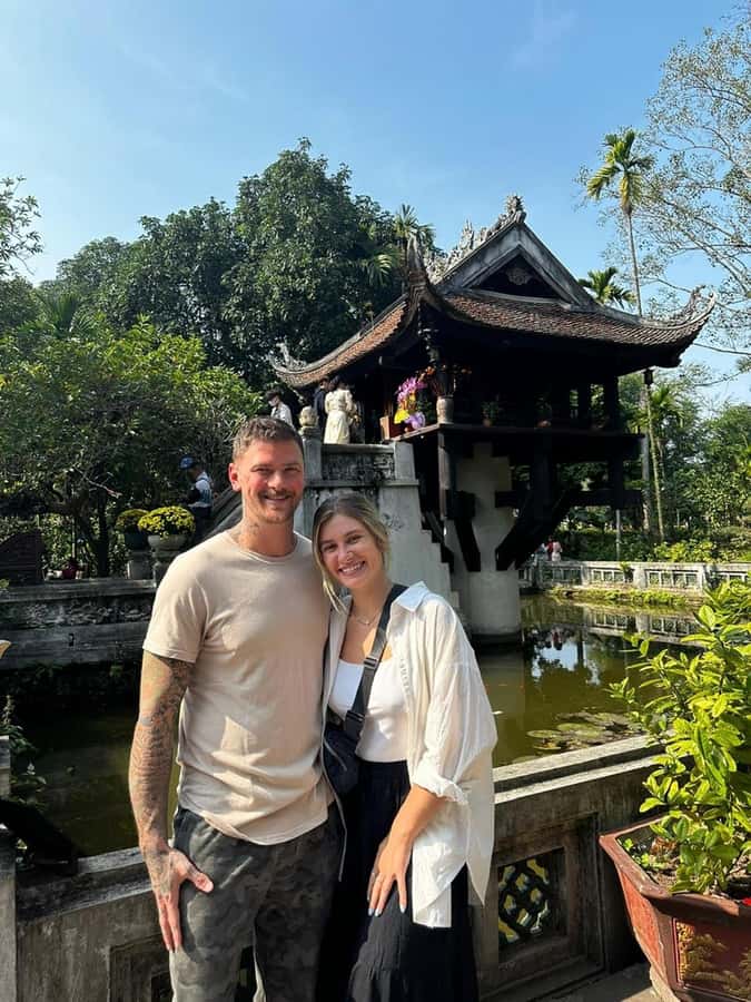 Hanoi: Private Half-day City Highlights and Hidden Gems Tour - Hoan Kiem Lake, the city’s symbolic center