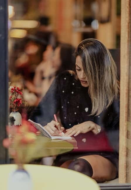 Hanoi Private Photoshoot – Iconic Spots & Hidden Gems - Long Bien Bridge for structure and city views