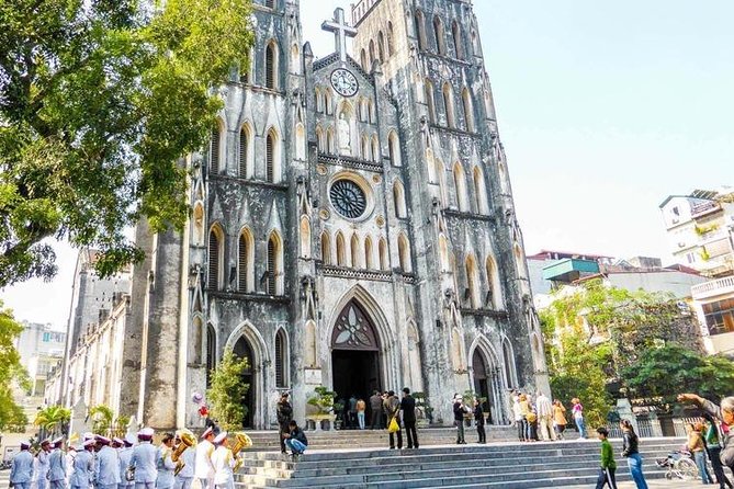 Hanoi Private Tour: Hidden Corners, Train Street, Incense Village - Tran Quoc Pagoda beside West Lake