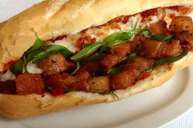 Hanoi Private Walking Tour: Street Food (HOT HOUR PROMOTING) - The food is selected, but not unlimited