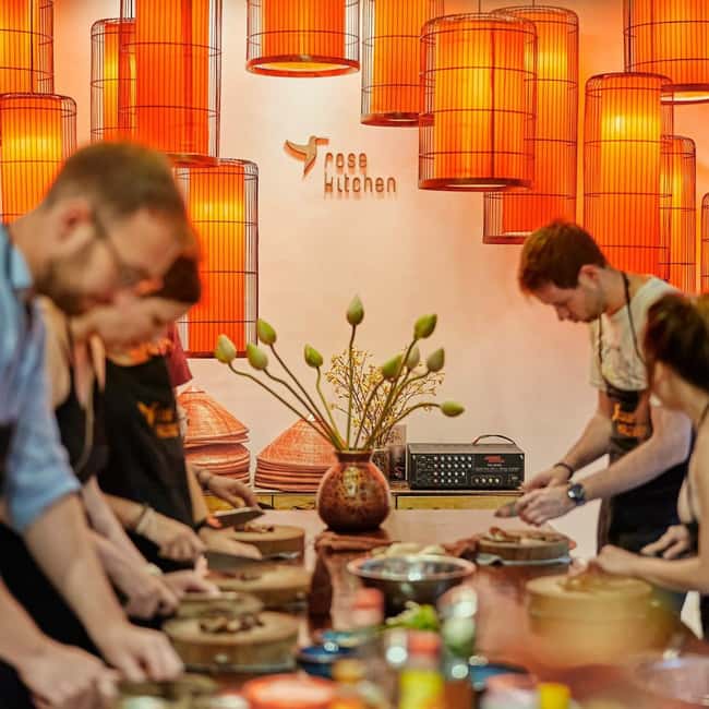 Hanoi: Rose Kitchen: Pho/Bun Cha/Nem+ Free Egg/ Salt Coffee - A spacious garden villa instead of a busy demonstration kitchen