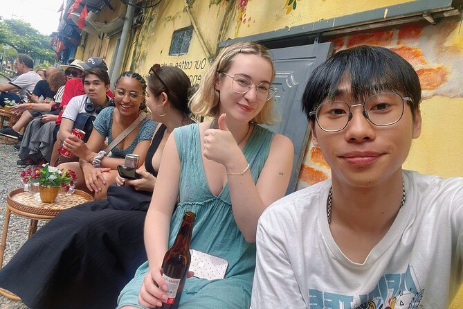 Hanoi's Old Quarter Street Food Experience and Train Street - How the guide shapes the experience