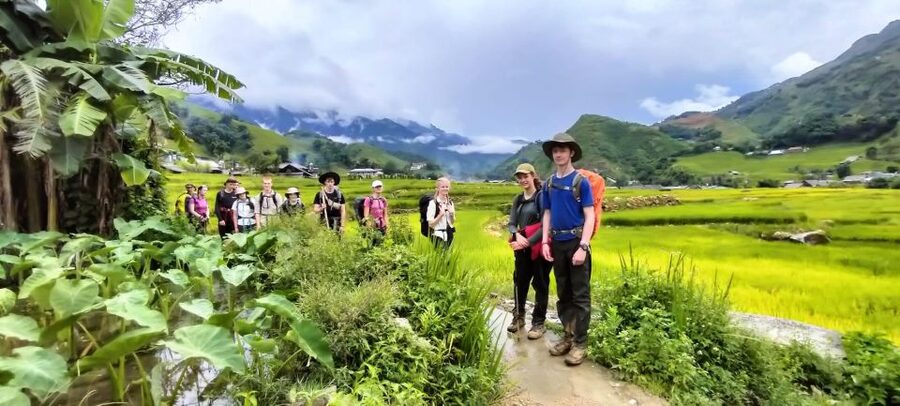 Hanoi: Sapa Trekking 2 Days 1 Night - Sleeper Bus from Hanoi - Walking gear and physical effort