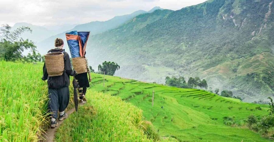 Hanoi: Sapa Trekking 2 Days 1 Night - Sleeper Bus from Hanoi - Arriving in Sapa around lunchtime