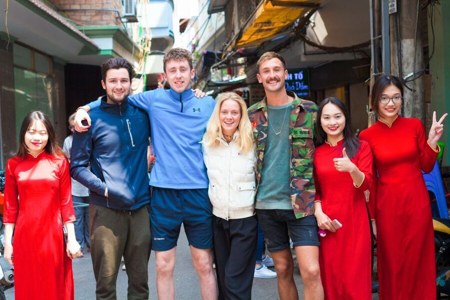 Hanoi: Small-Group Street Food Walking Tour - Banh mi shows Hanoi’s quick street-food side
