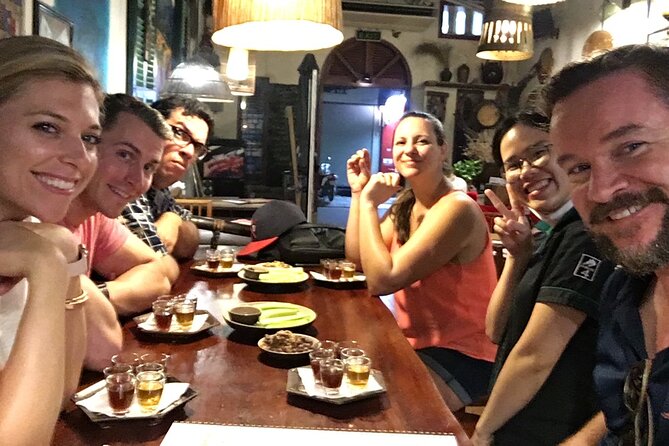 Hanoi Street Eats And Bites - History and food culture between the bites