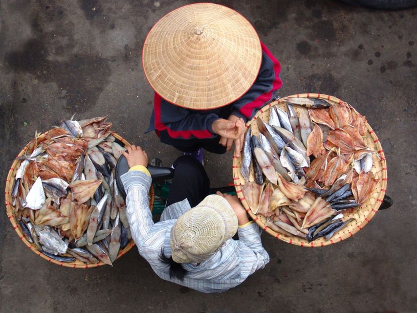 Hanoi: Street Food Experience with 5 Food Stops - Banh cuon in a local eatery
