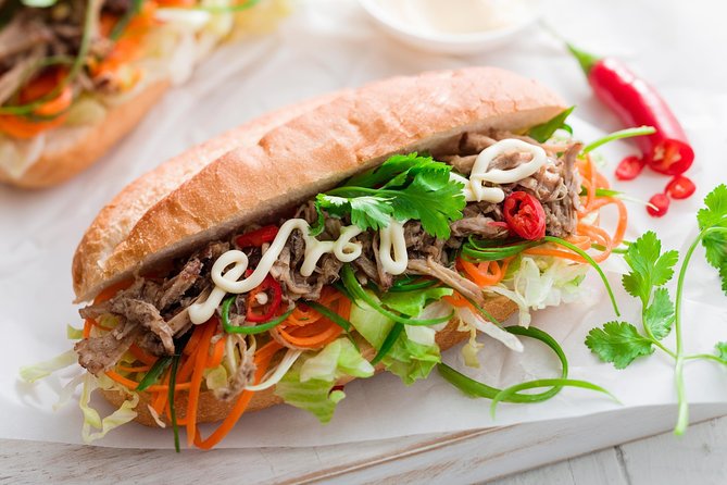 Hanoi Street Food: Small Group Walking Tour - Key things to know before you book