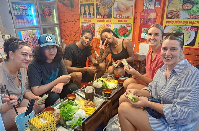Hanoi Street Food Tour with Local Guide - How the 5 to 8 dishes shape the experience