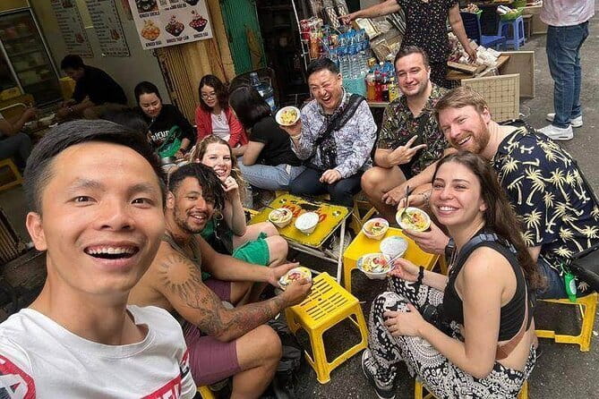 Hanoi street food walking and train street visit - Finding the local side of the 36 craft streets