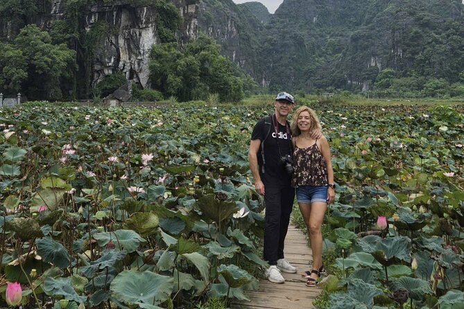 Hanoi to Ninh Binh Day Trip: Mua Cave, Trang An Boat Ride - Lunch - Lunch with a practical pause