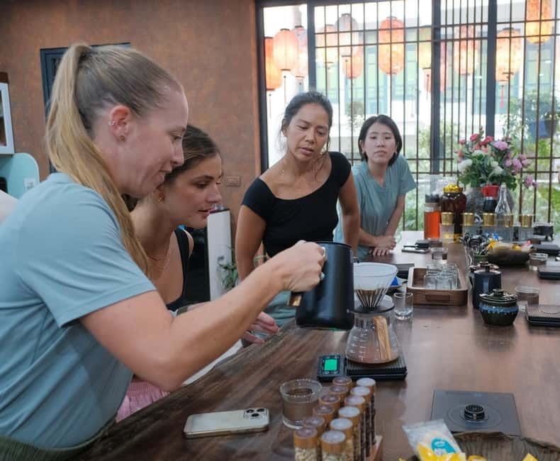 Hanoi Ultimate Coffee Workshop: Make, Learn & Taste - Who will enjoy it most