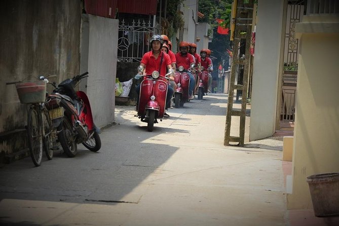 Hanoi Vespa Tours: Hanoi After Dark Vespa Food Tours - Long Bien Bridge gives the ride a strong opening