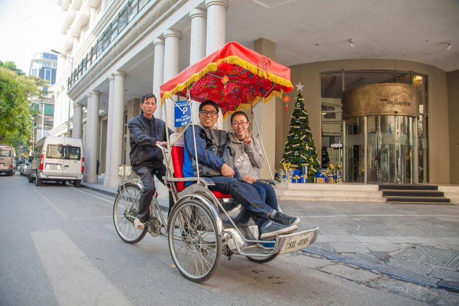 Hanoi Walking Street Food Tour & Cyclo Ride - Che and egg coffee finish the tasting route